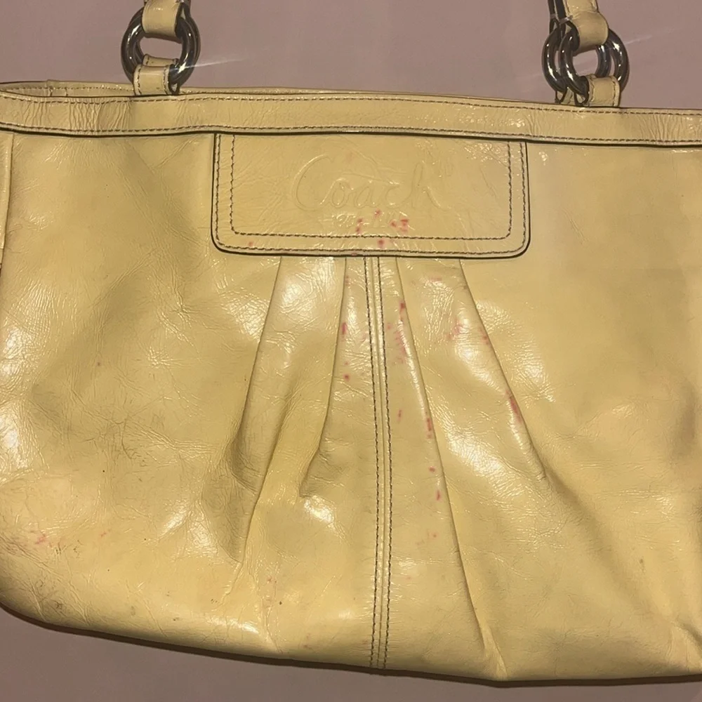 Coach yellow patent leather tote handbag/ preowned OS